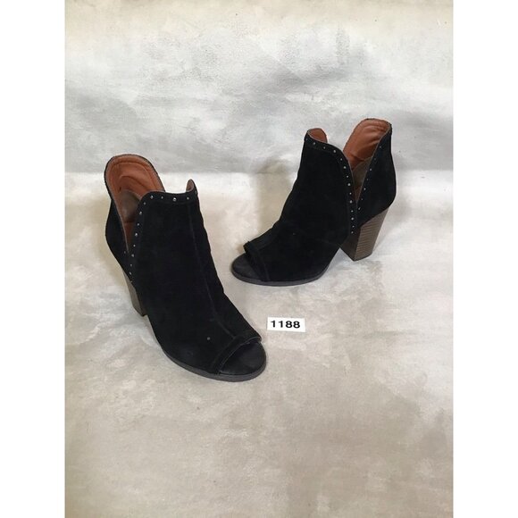 Lucky Brand Womens Libeth Booties Ankle Boots Black Suede Studded Pull On 7.5 - Picture 2 of 9